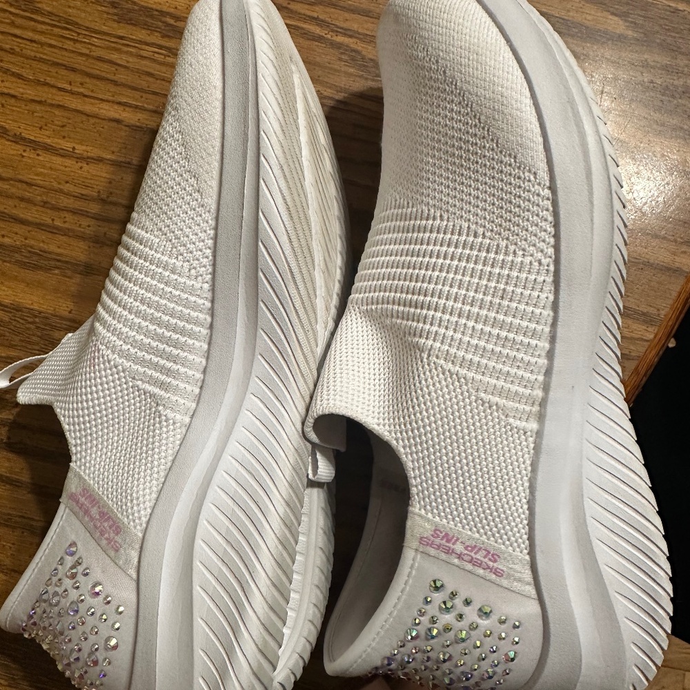 Skechers Slip Ons